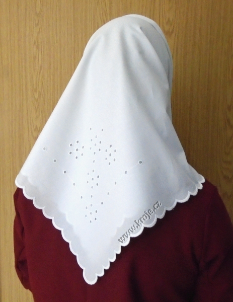 Šátek vyšívaný 108