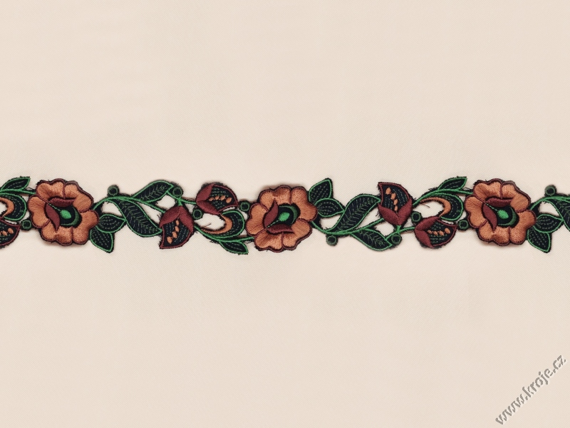 Porta vyšívaná šíře 4 cm 034