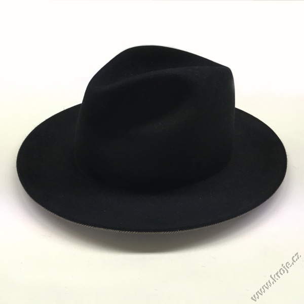 Klobouk 040298
